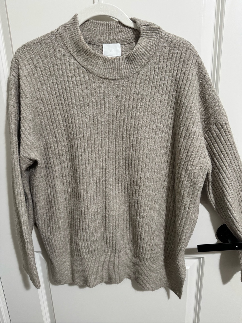 H&M Ribbed Crewneck Sweater in Light Taupe - Size S